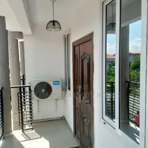 Furnished/Luxury 1 Bedroom Apt Spintex